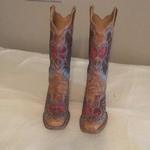 Corral brand peace sign western boots.